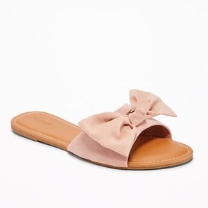 NWT Old Navy Bow-Tie Sandals Size 8